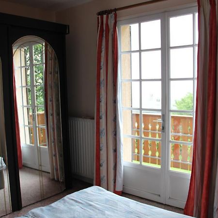 Holiday Home Maison De La Litiere Pugny-Chatenod 部屋 写真